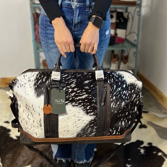 Stunning Acid Silver Cowhide Genuine Leather Womens Duffle Duffel XL Travel Bag - Picture 15 of 16